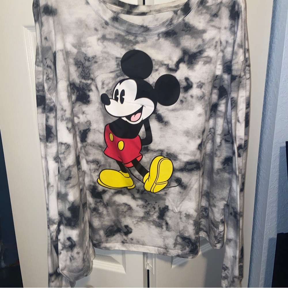 Disney, Long Sleeve